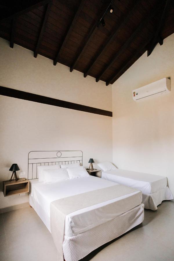 Pousada Zama Camburi  Exterior photo